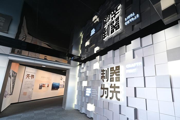 近距離感受文?！昂诳萍肌?>
     <p>近距離感受文?！昂诳萍肌?/p>
</a><a href=