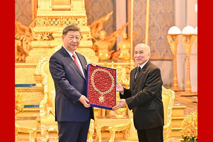 習(xí)近平會(huì)見柬埔寨國王西哈莫尼
