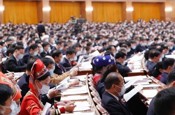 最高法報(bào)告談司法判決：決不向耍橫霸道者讓步，決不遷就縱容惡習(xí)陋俗
